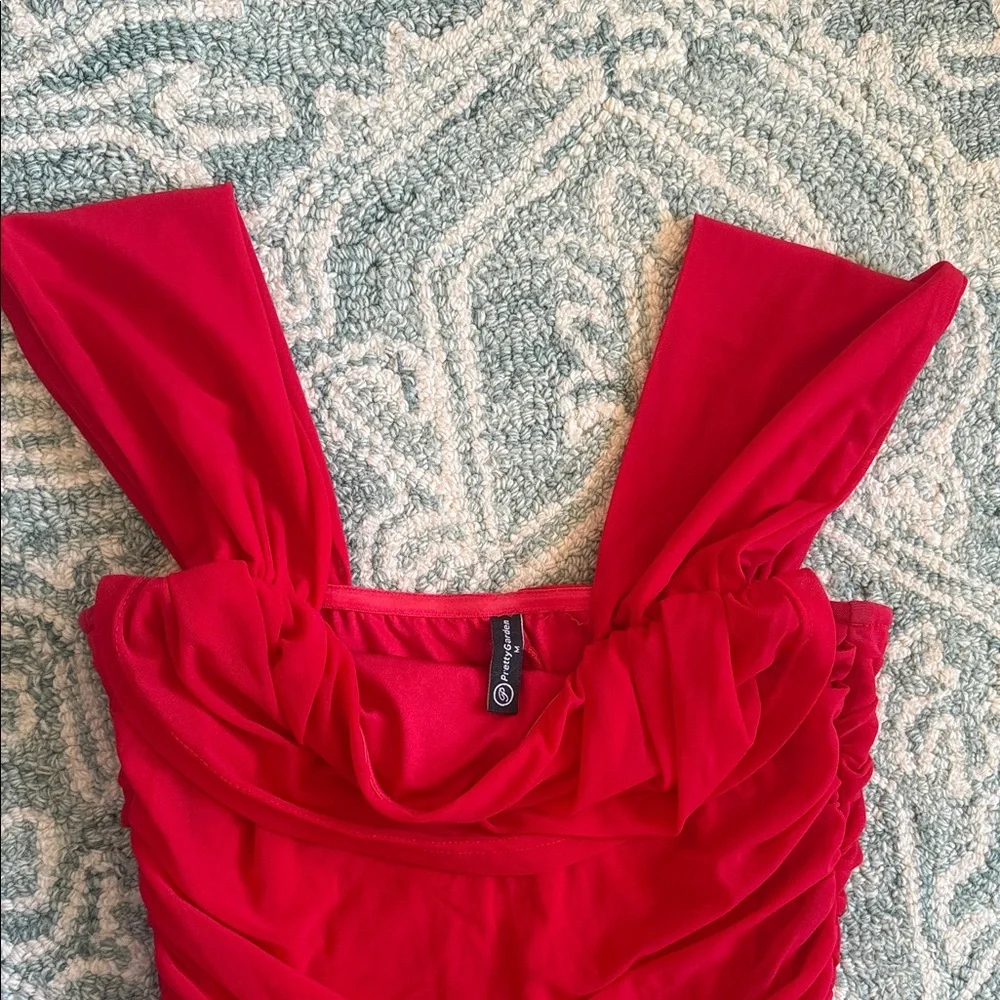 Fitted Red Ruched Mini Dress - Picture 3 of 15